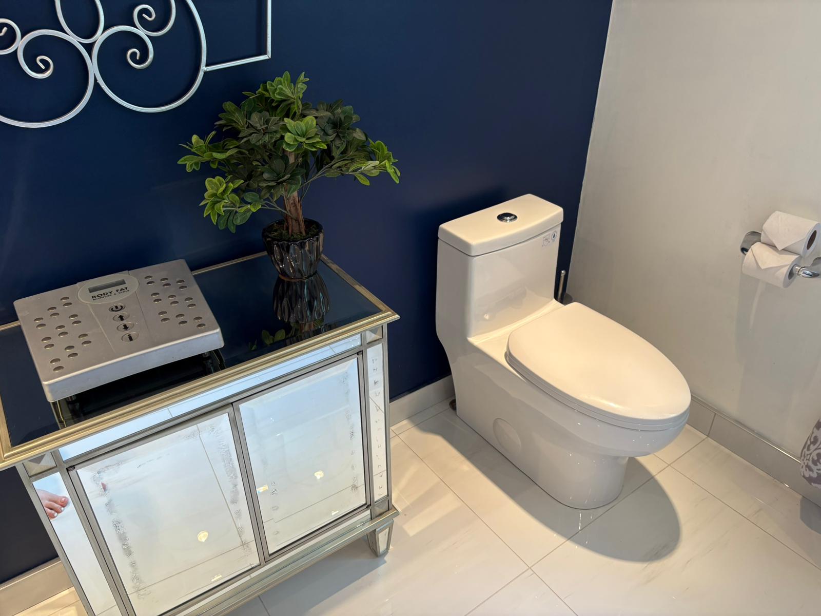 Blue accent bathroom after Maid in Heaven service